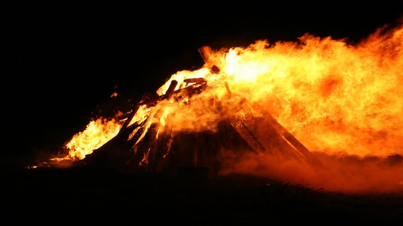 Bergvuur op de Wilden Kaiser, © Daniel Reiter / Peter v. Felbert