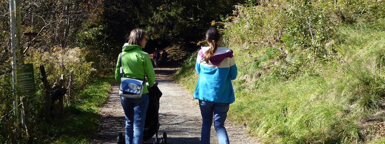 Mit dem Kinderwagen rund um den Lanser See, © Tirol Werbung