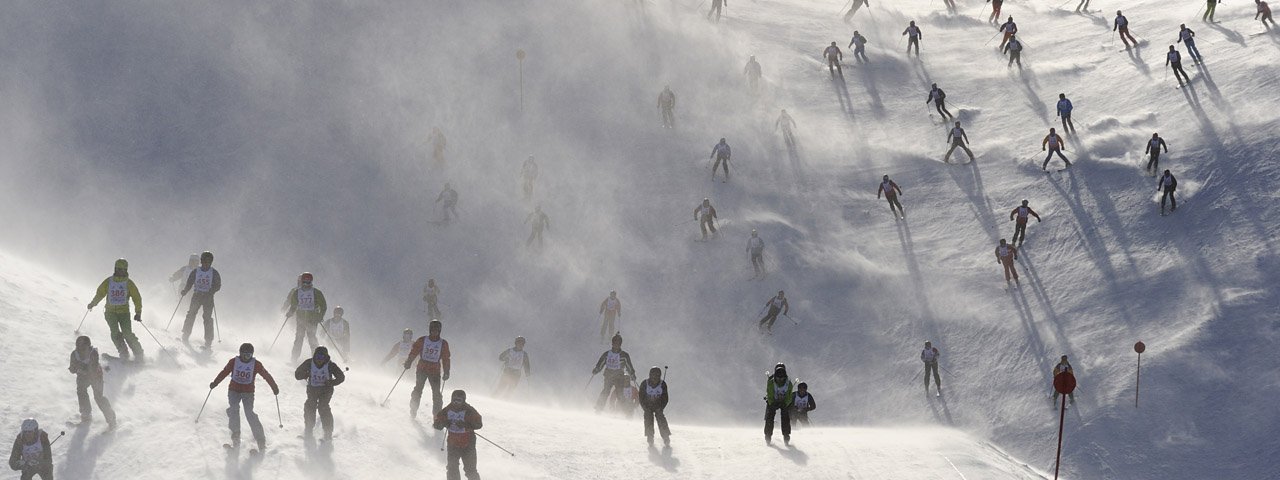 Meer dan 550 atleten dalen af naar St. Anton tijdens Der Weiße Rausch, © TVB St. Anton am Arlberg / Josef Mallaun